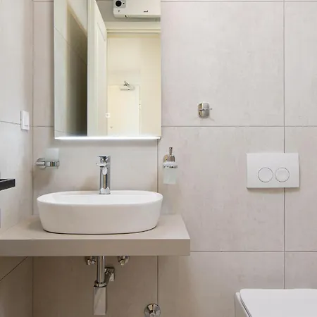 Amazing Apartment In Malinska With Wifi