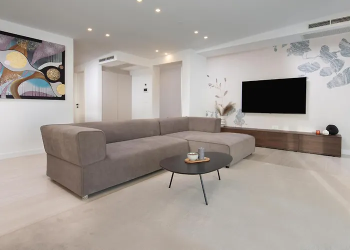 Amazing Apartment In Malinska With Wifi マリンスカ