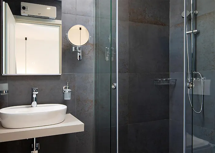 Amazing Apartment In Malinska With Wifi アパート
