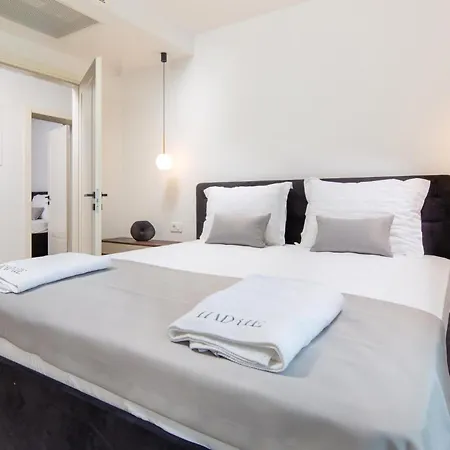 Amazing Apartment In Malinska With Wifi *