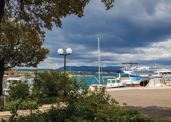 Amazing Apartment In Malinska With Wifi Malinska